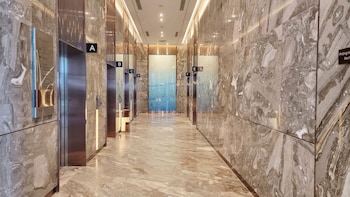 Luxe Rental Apartments - Residence A La Carte,Ha Long Bay>>Ha Long,4.5 star