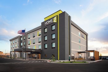 home2 suites by hilton albuquerque airport