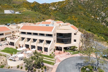 Villa Graziadio At Pepperdine University,,3 star
