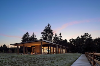 Inn The Ground,United States Of America>>Carlton,3.5 star