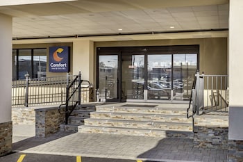 comfort inn and suites newark liberty international airport