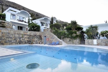 elounda living residencies