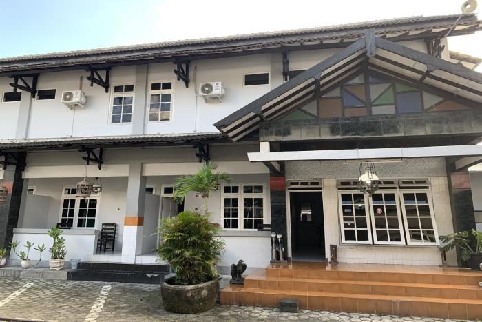 Hotel Merak Indah,Indonesia>>Klaten,2.5 star