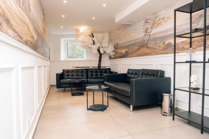 friedrich von schiller hotel