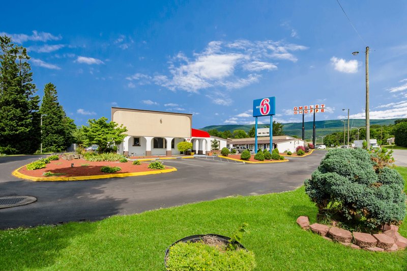 motel 6 salem va