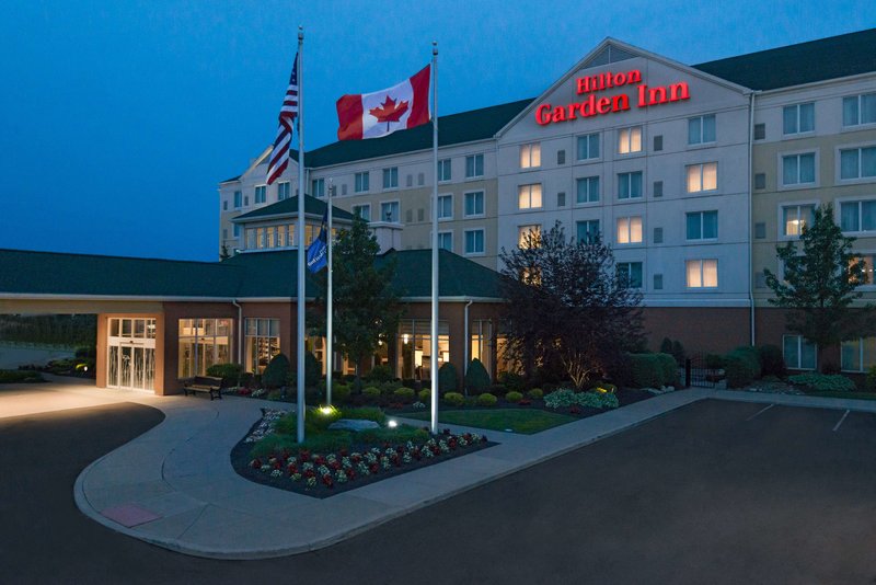 hilton garden inn buffalo airport