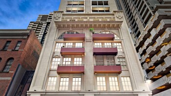 readyset apartments on little bourke