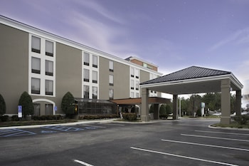 holiday inn express chester by ihg