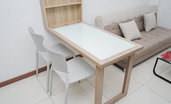 comfortable and simply 1br at m town signature apartment