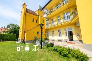 Albizia-Apartments,Austria>>Baden,4 star