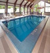 quality inn and suites des moines merle hay road