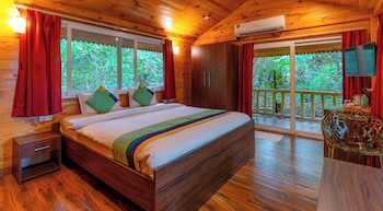 Nature Trails Rock Valley, Goa,Ponda>>Goa,3 star