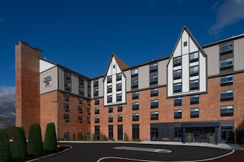 Fairfield Inn & Suites By Marriott Framingham,United States Of America>>Framingham,3 star