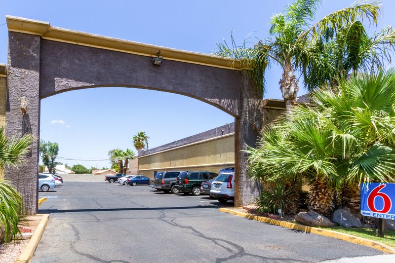 Motel 6 Glendale, Az,Peoria>>Glendale,2 star