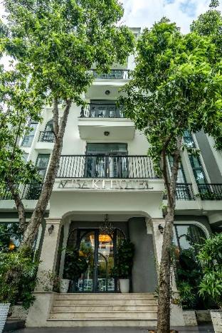 misaki hotel by sazi