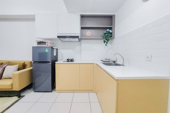 homey and modern 2br apartment at m town residence