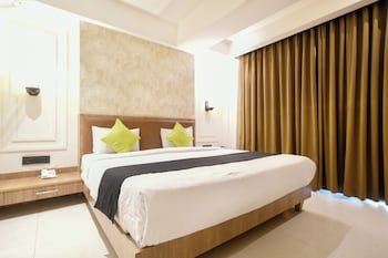 hotel holiday