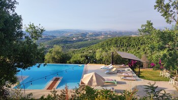 Abdelli Terraces,,4.5 star