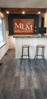 Moira Lake Motel,Madoc>>Hastings,2.5 star