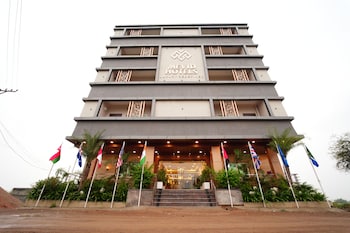 Mevid Hotels - 10Kms From Rajiv Gandhi International Airport,Balapur,3 star