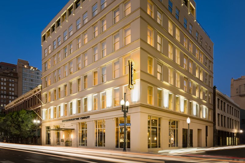 Fairfield Inn & Suites New Orleans Downtown,Orleans Parish>>New Orleans,2.5 star