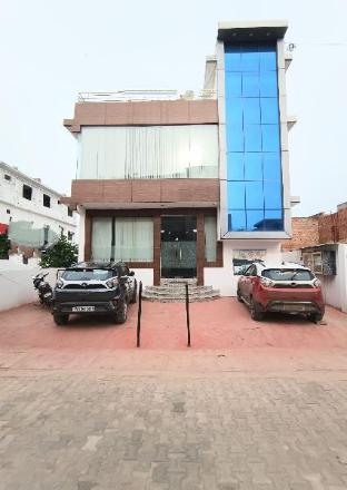 The Taj Royal,India>>Agra,3 star