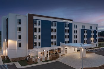 springhill suites by marriott fayetteville i 95