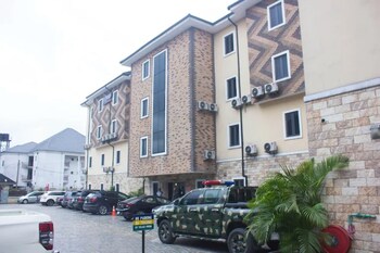 Casoni International Hotels And Suites,Port-Harcourt>>Port Harcourt,3 star