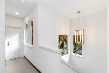 Jabba's Palace,United States Of America>>Seattle,3 star