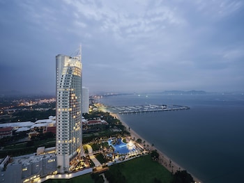 movenpick siam na jomtien pattaya