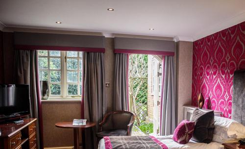 room-image