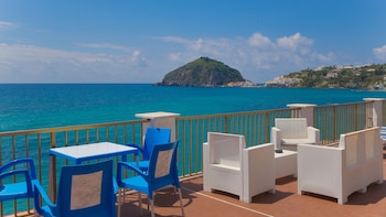 Hotel Regina Del Mare,Campania>>Barano D'ischia,1 star