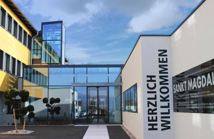 Sankt Magdalena,Upper Austria>>Linz,3 star