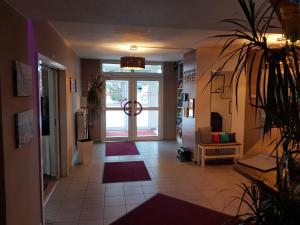 Hotel Zur Fichtenbreite Garni,Klieken>>Coswig,3 star