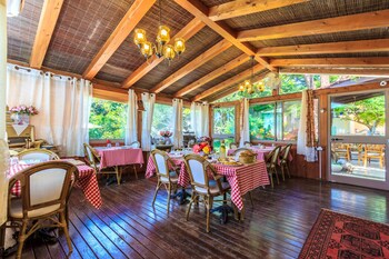 Betzel Haella,Kahal>>Alma,4 star