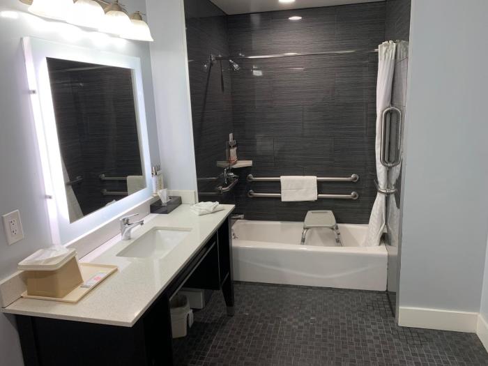 Pacific Inn,United States Of America>>Monterey,2 star