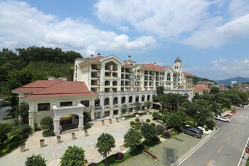 country garden phoenix hotel yunfu