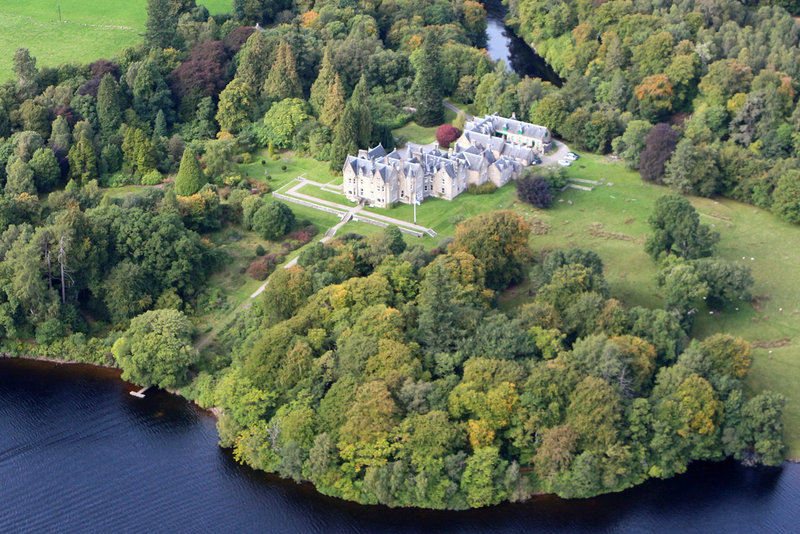 Glengarry Castle Hotel