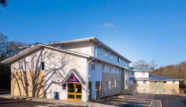 Premier Inn Christchurch / Highcliffe,Bransgore>>Bournemouth,3 star