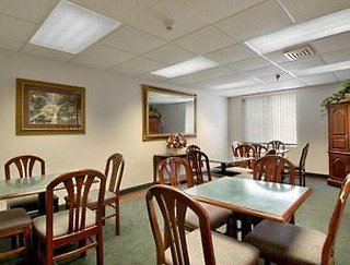 baymont by wyndham jonesboro