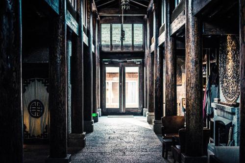 arro khampa by zinc journey shangri la