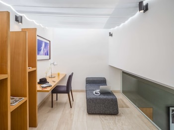 the paragon hotel mexico city santa fe by accor