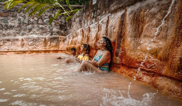 Recreo Verde Hot Springs & Spa,Rio Segundo>>Alajuela,2.5 star
