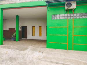 Artcho Residence Near Pantai Bentar Probolinggo,Indonesia>>Probolinggo,1 star