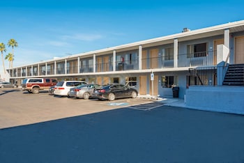rodeway inn phoenix north i 17