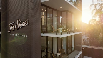 The Shores Surfers Paradise Apartments,,4 star