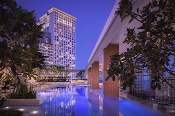 riva hotel shv