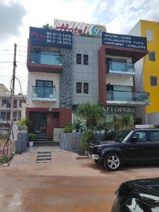 Hotel 91 Golf Course Road,India>>New Delhi,3 star