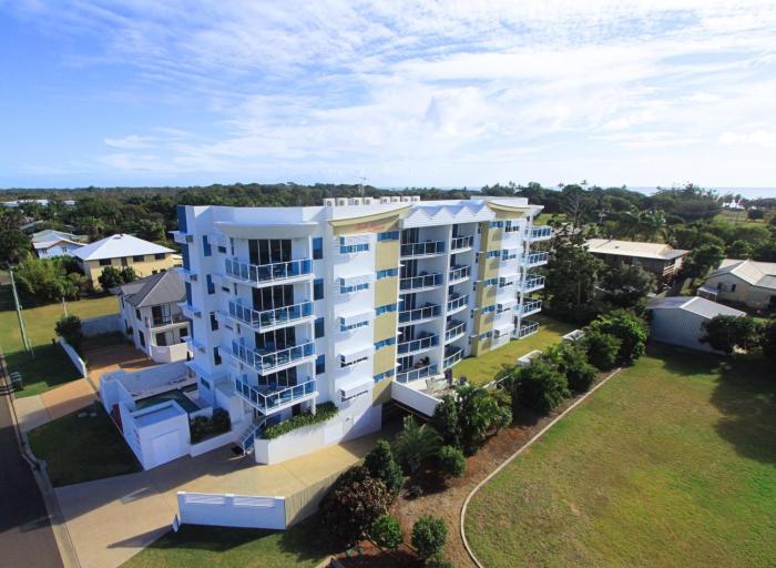 koola beach apartments bargara