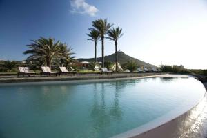 Zubebi Resort,Pantelleria>>Mascali,4 star
